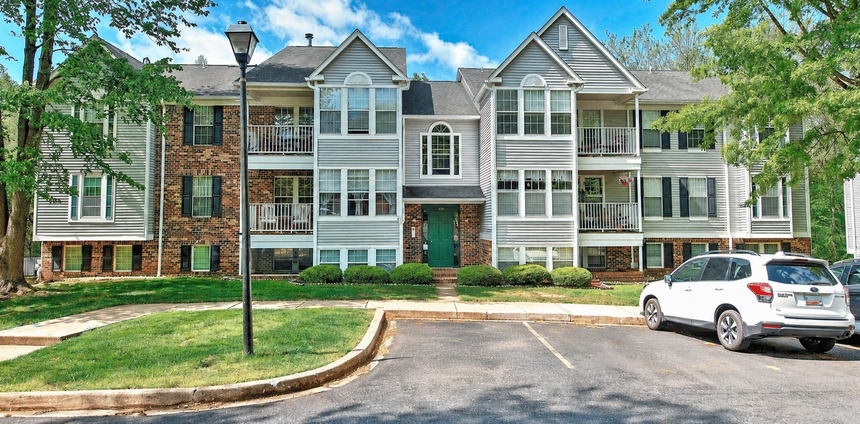 Exterior of 1004 Markham Court